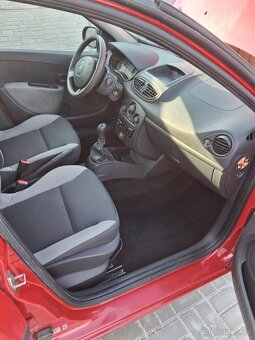 Prodám Renault Clio 1,2 - 7
