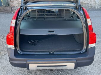Volvo XC70, 2.5T5,154KW,MANUÁL,SERVIS.KN. - 7