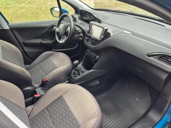 Prodám Peugeot 208 1.2I 60KW - KLIMATIZACE - 7