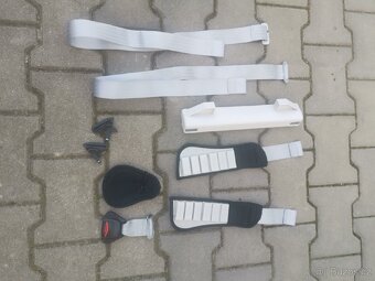 Prodám autosedačku Britax Römer advansafix III SICT - 7