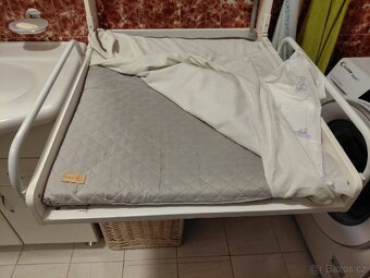 Závěsný přebalovací pult Roba - 7