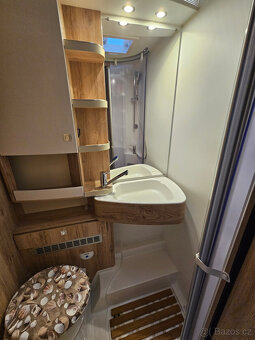 Polointegr. obytný vůz EuraMobil 696, ALDE, tažné, odp.DPH - 7