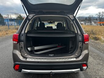 Mitsubishi Outlander 4x4 automat 1.majitel - 7