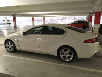 Jaguar XF 4.2 - 7