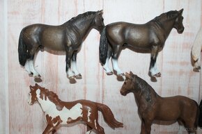 Figurky koní Schleich VIII - 7