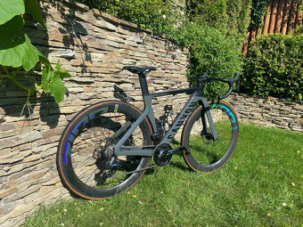 Canyon Aeroad CF SLX 8 AXS - 7