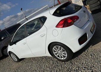 Kia Cee´d 1,4 +LPG 1.MAJITEL ČR DPH lpg + benzín manuál - 7