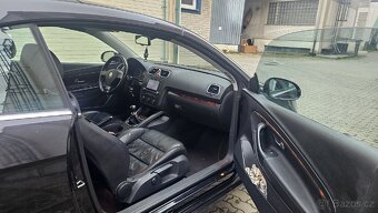 Prodám Volkswagen Eos,2006 rok,skvělý stav.2l,147 kw,manuál - 7