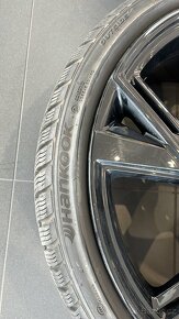 Audi RS6 - rok 2022 - originál sada kol - 7