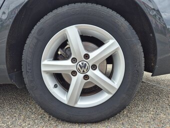 Prodám Volkswagen Golf 1.6, 77kw, r.v. 2013, STK do 4/2026 - 7