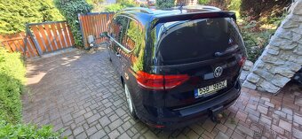 VW Touran 2.0TDI 150PS DSG Highline r.v. 2016 - 7