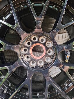 Alu r19 5x112 a 5x120 ULTRA WHEELS - 7
