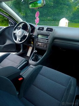 VW Golf 6 STYLE 1.2Tsi 77kw plný servis, 1.majitelka - 7