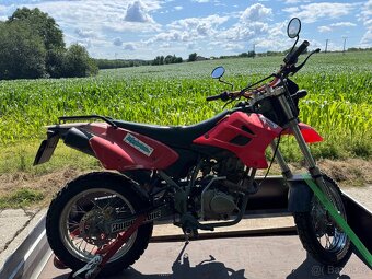 Yuki ST 125 SM - 7