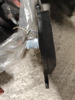 Alfa Romeo 156 brzdy - 7