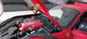 predam model Ferrari F12 TDF 1:18 (bbr) - 7