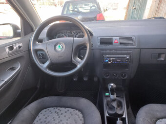 Škoda Fabia 1.4i 55kW serviska - 7