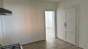 Pronajmu byt 2+1, 45 m² – Cheb (Riegerova 16) - 7