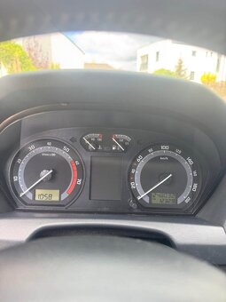 Škoda fabia 1.2 HTP - 7