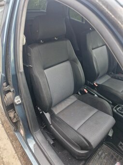 Golf 4 1.9 TDI 96kw na náhradní díly - 7