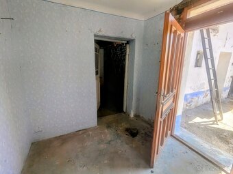 Prodej rodinného domu se zahradou v Uherském Ostrohu - 7
