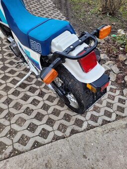 Suzuki DR 500 - 7