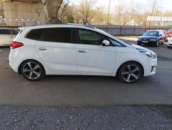 Kia Carens 7 MÍST - 7