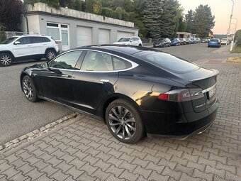 Tesla model S, P85, nabijeni zdarma - 7