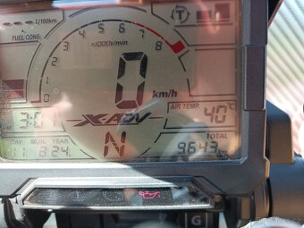Honda x-adv 750 - 7