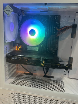 Herní PC Gigabyte R5 3400/ GTX 1660Super/16GB DDR - 7