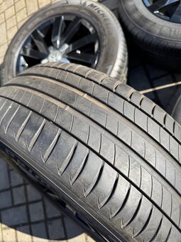 ORIGINÁL Alu Volkswagen ARAGON R16, 5x112 - TOP STAV, LETNÍ - 7