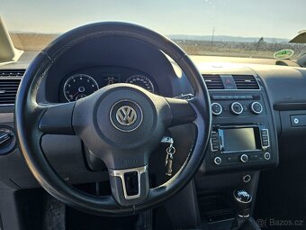Volkswagen Touran 1,4tsi Comfortline 7.míst r.v.2014 - 7