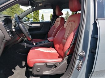 Volvo XC40 2.0 D4 AWDA/TKŮŽEBLIS - 7