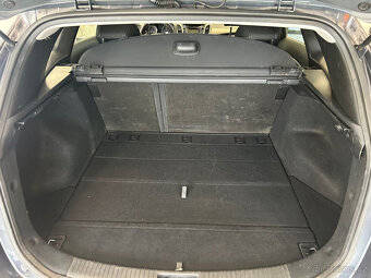 Hyundai i30 r.v. 2015, 1,6CRDi 81Kw klima - 7