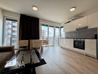 Pronájem bytu 1+kk 34 m² Sochorcova, Praha - Háje - 7
