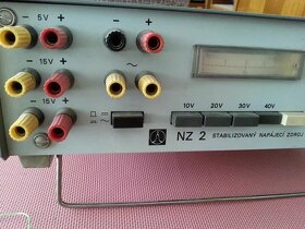 Stabilizovaný napájecí zdroj NZ 2 Tesla - 7