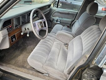 LUNCOLN TOWN CAR 5.0L ROK 1984 - 7