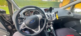 FORD FIESTA 1.2 - 7