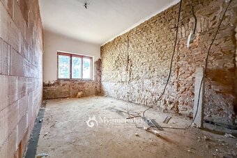 Prodej rodinného domu 340 m², Jaroslavice, ev.č. LU2525 - 7