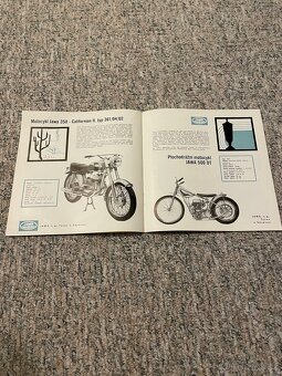 Katalog ČS aut a motorek - 7