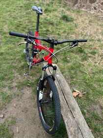Specialized Epic Expert - 7