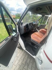 Polointegrovaný obytný automobil Euramobil - 7