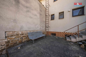 Prodej rodinného domu, 200 m², Nesovice - 7