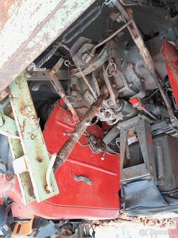 Massey Fergusson 152 s čelním nakladačem - 7