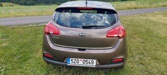 Kia Ceed 1.4 benzín 31.000 km - 7