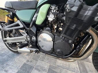 Suzuki GSX 750 Inazuma - 7