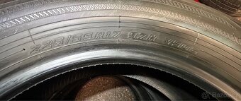Zimni sada Yokohama - 225/55 r17 - vzorek 7,5mm - 06/2023 - 7