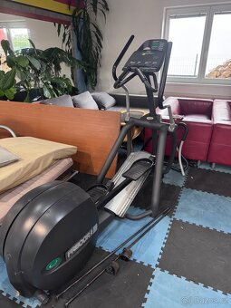 Posilovací stroje - 7