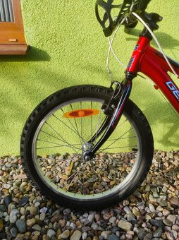 Značkové dětské kolo Genesis 20" - 7