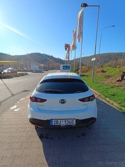 Mazda 3 BP 2.0 Skyactive - G 122k 2020 - olej po 7-8tis. km - 7